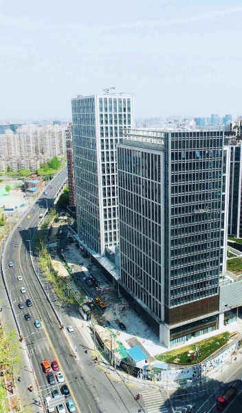 347号线新盘歌斐香溢广场550平定制办公精装修环球港