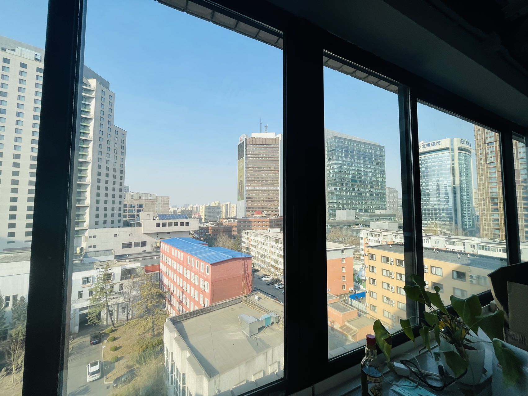 东方国际大厦办公区域