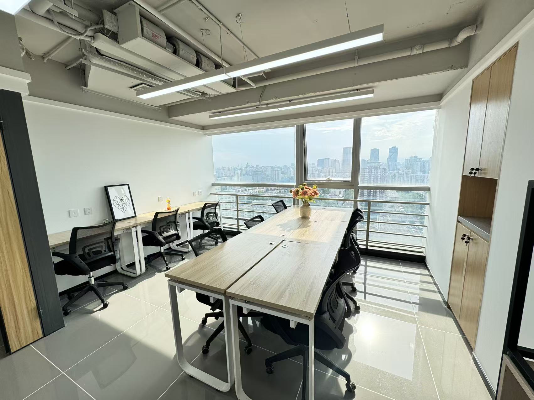左岸工社