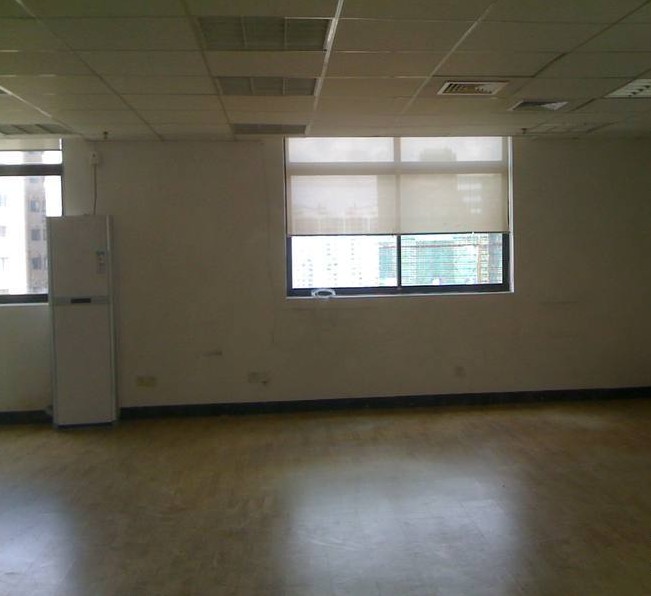 中友中谊大厦办公区域