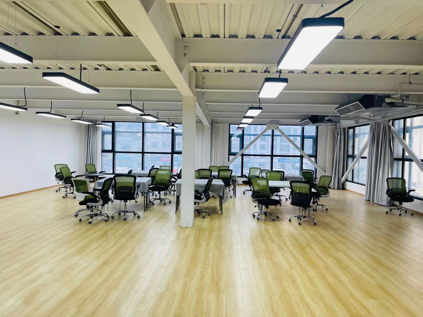 合生麒麟社办公区域