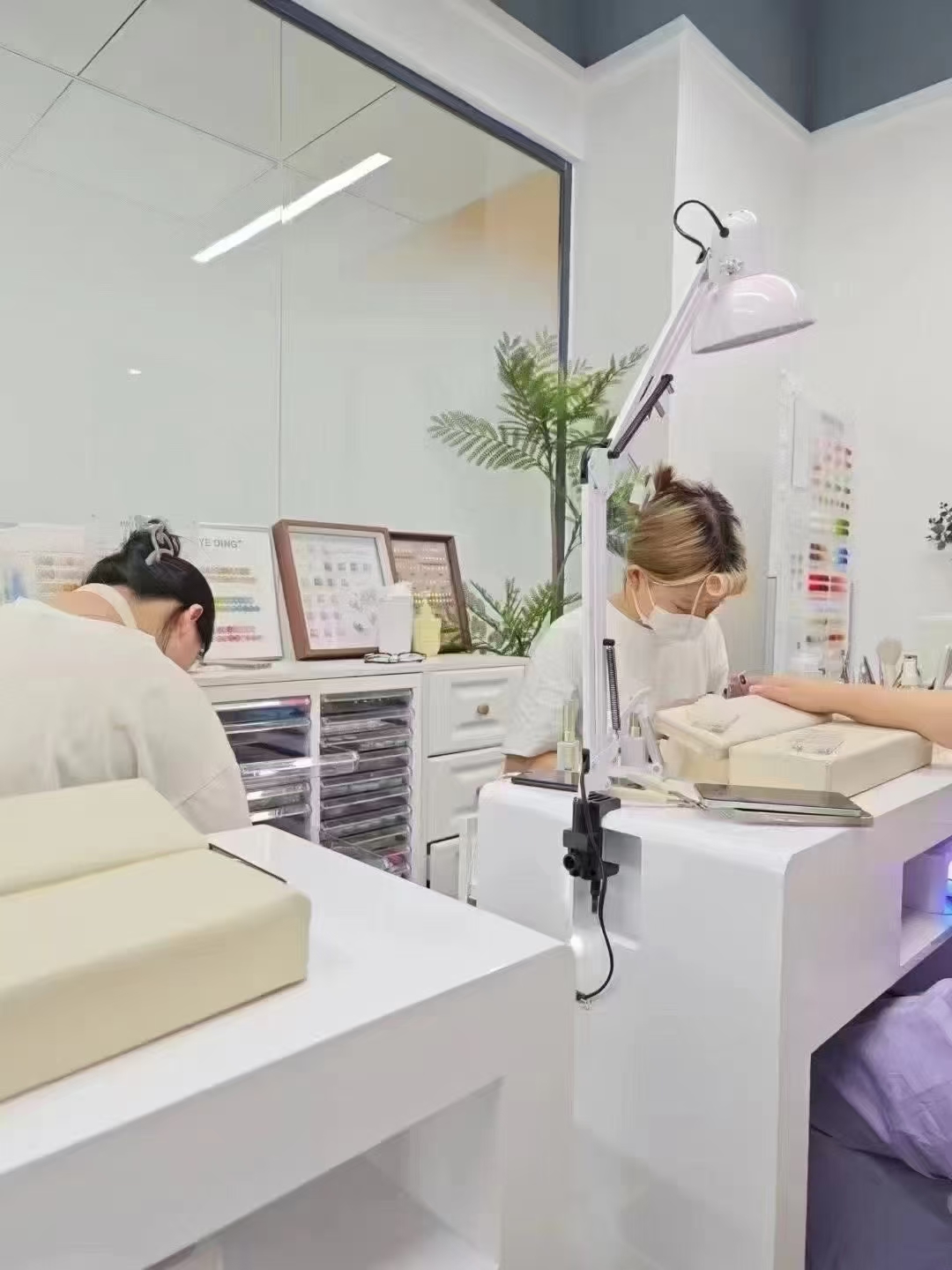 广东红盾大厦办公区域