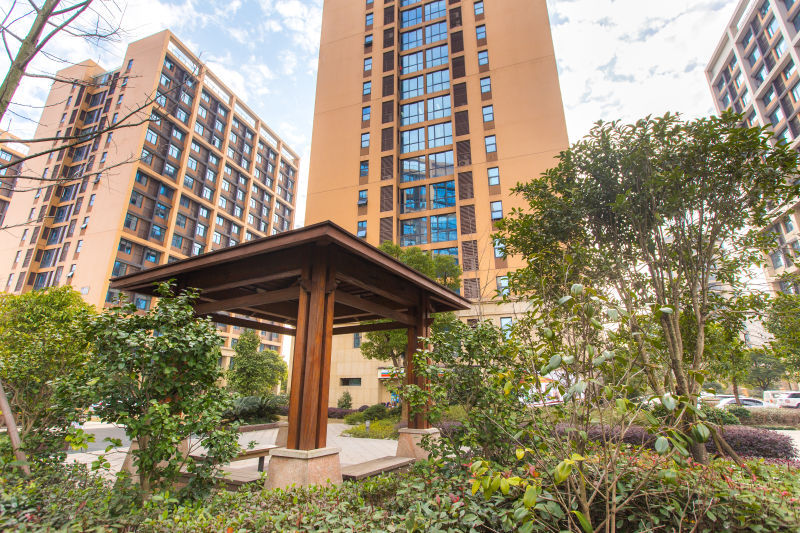 商圈写字楼招租 地铁口200米 精装修配套齐全—杭州江干区办公室出租