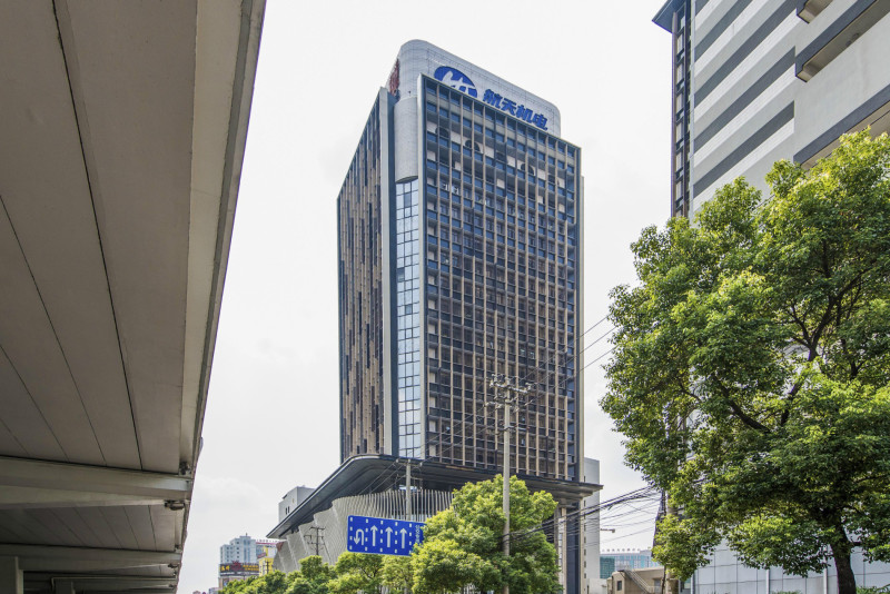 航天大厦 地铁1/12号线 全装修 直接可以看房 分体空调