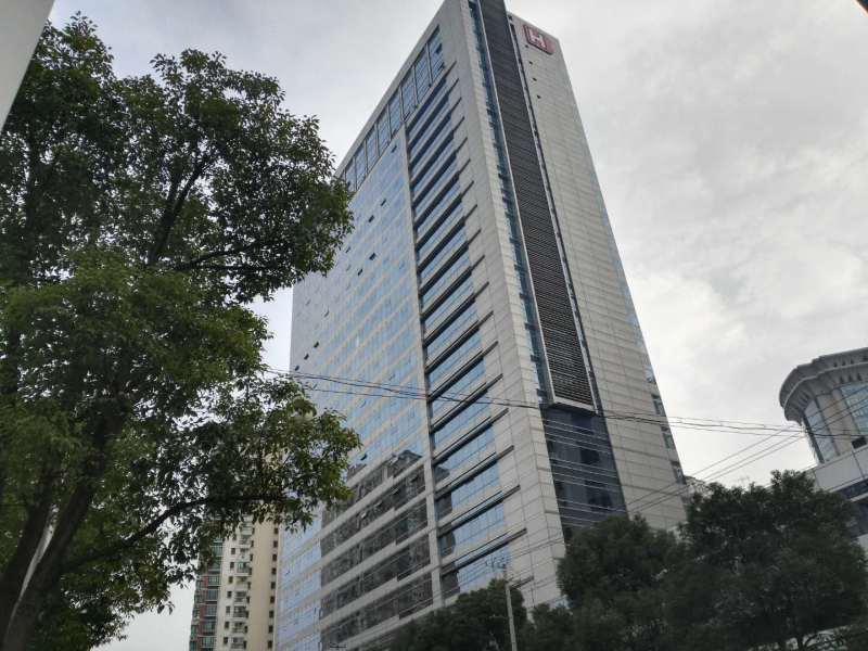 宝华大厦,7/13号线长寿路地铁上/盖,随时入住.