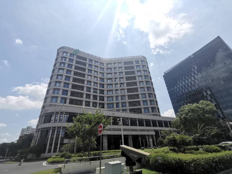 浦东·中港汇写字楼出租,业主出租中港汇浦东大厦120平220平330平可