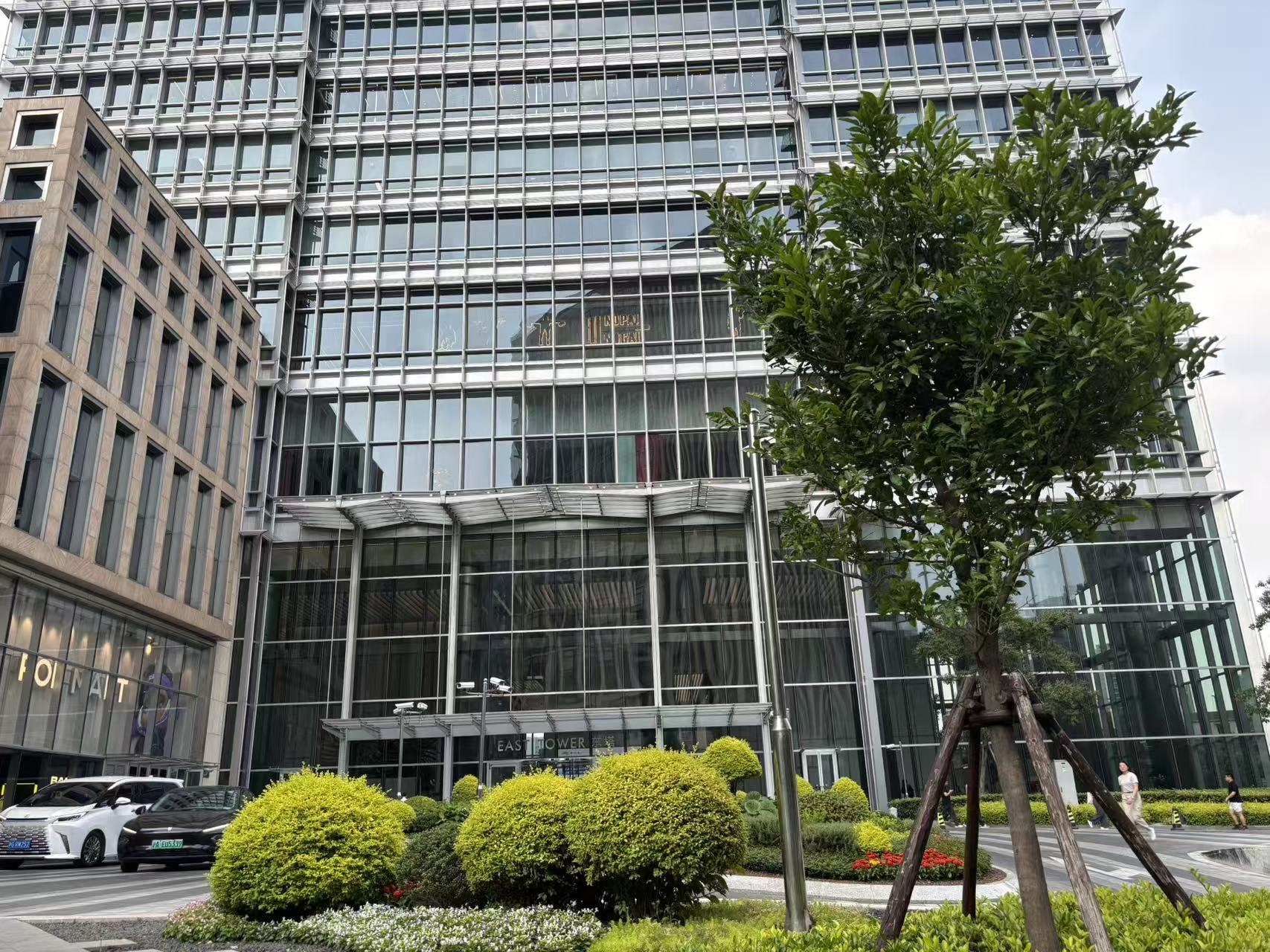 北外滩来福士广场周边环境图