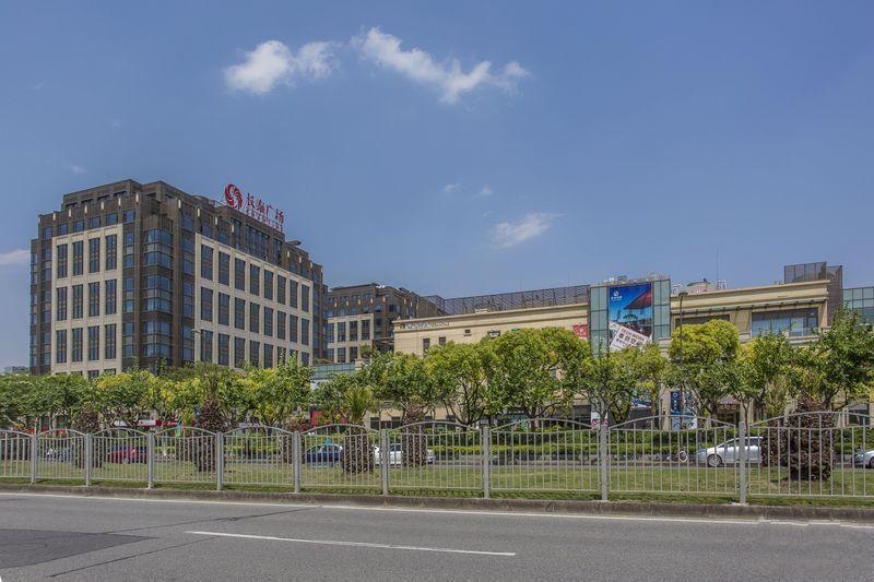 长泰广场,地标甲级写字楼,张江核心商务区,地铁0距离—上海浦东区办公