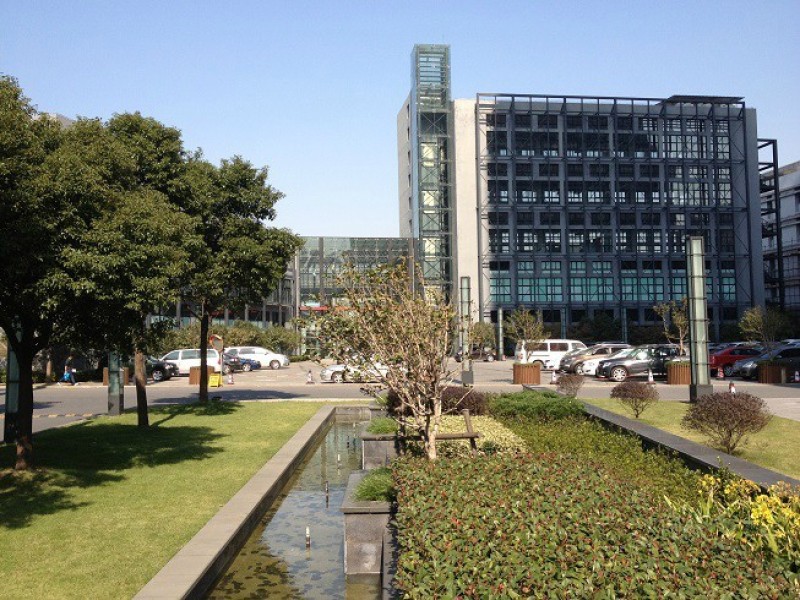 闸北地铁口雍和创智广场精装写字楼