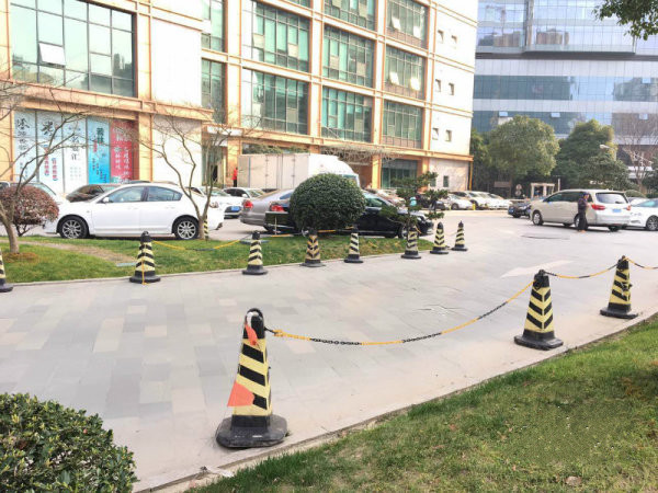 浦发广场周边环境图
