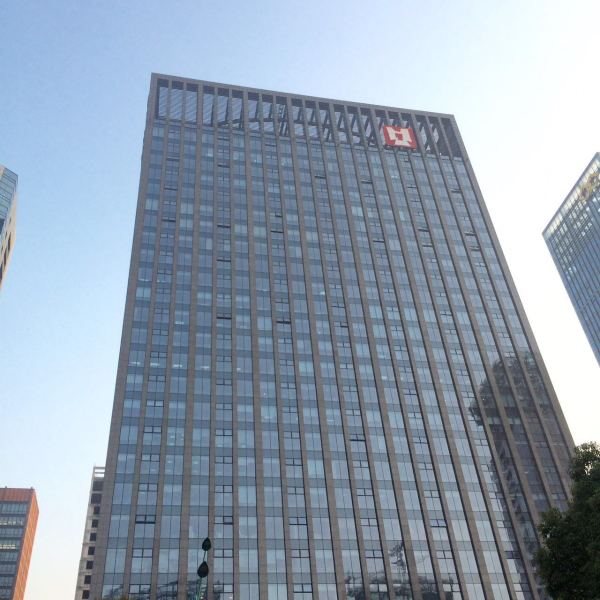 江陵路地铁口 银丰大厦250方精装 家具可配 拎包办公