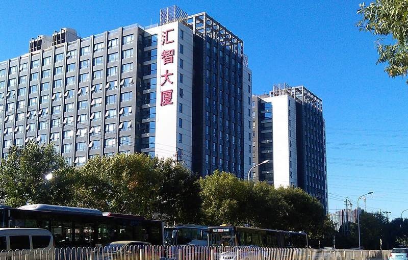 汇智大厦外立面图