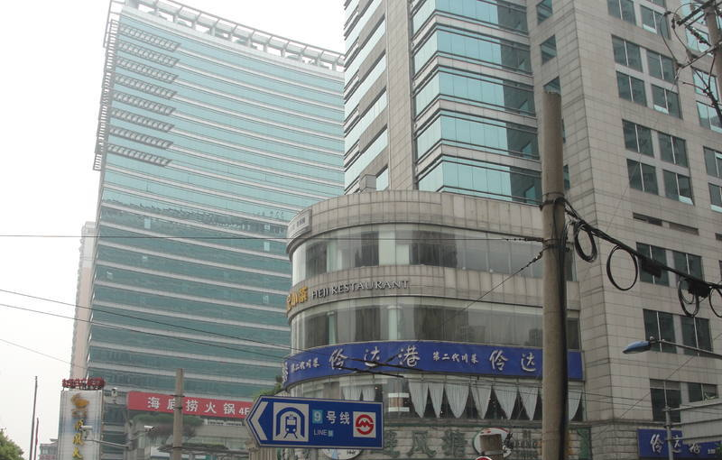 金玉兰广场外立面图