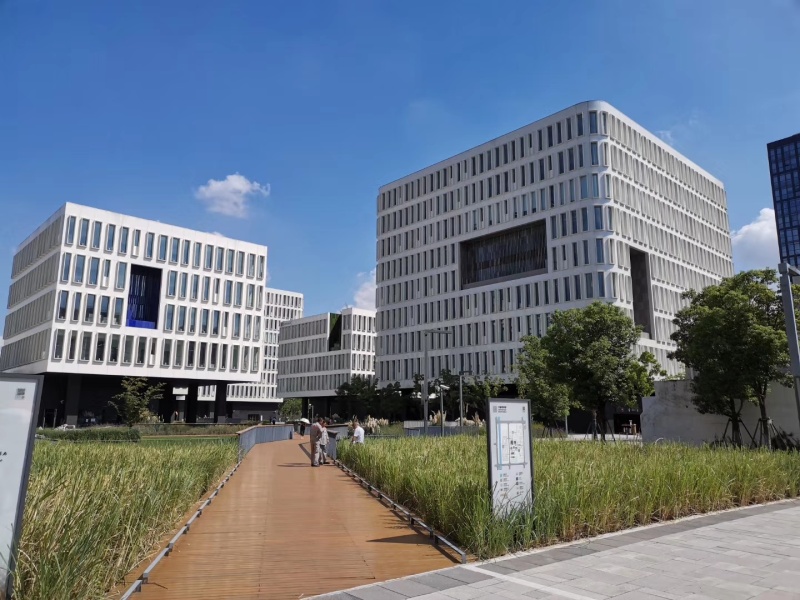 华鑫中心出租—上海徐汇区办公室出租