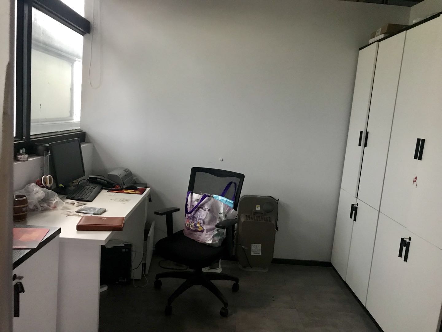 源创创意园公共走廊