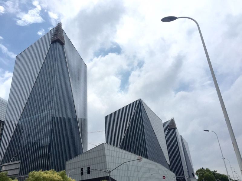 出租晶耀前滩360平460平770平890平1400平