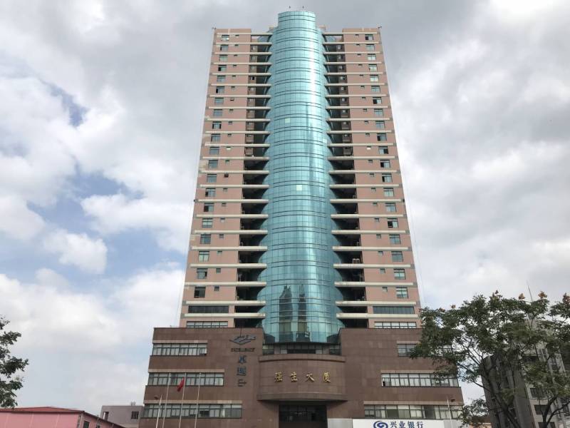 塘桥地段《强生大厦》100平标准交付,高区朝南户型,视野好