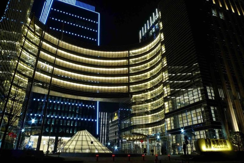 中国华能上海大厦平面图