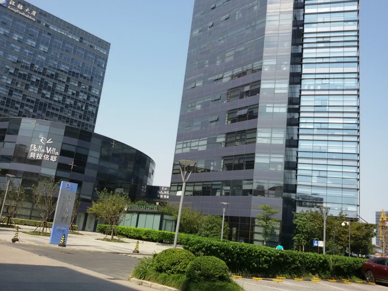 熊猫现房 赶快来租【华清大厦】133平精装修 年后