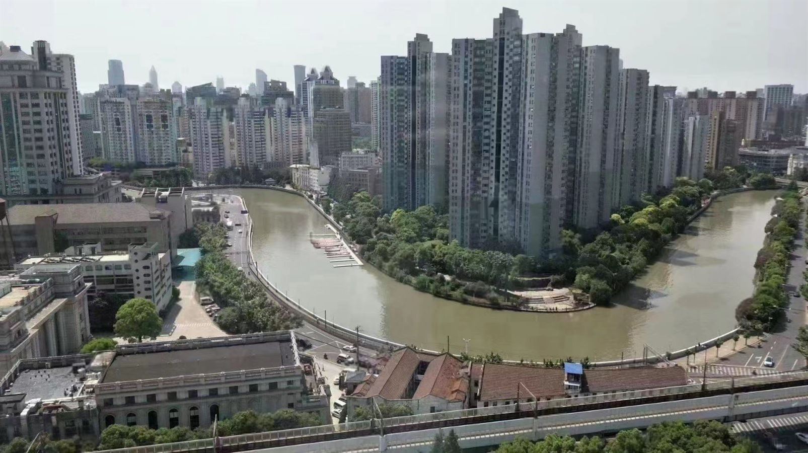 浦发广场室