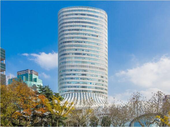 尚嘉中心外立面图
