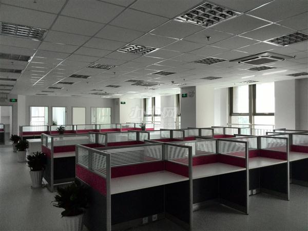 仲盛金融中心办公区域