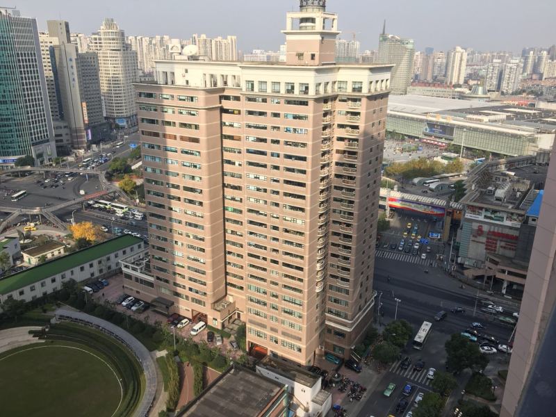 康吉大厦,精装修带家具,火车站南广场,独立卫生间