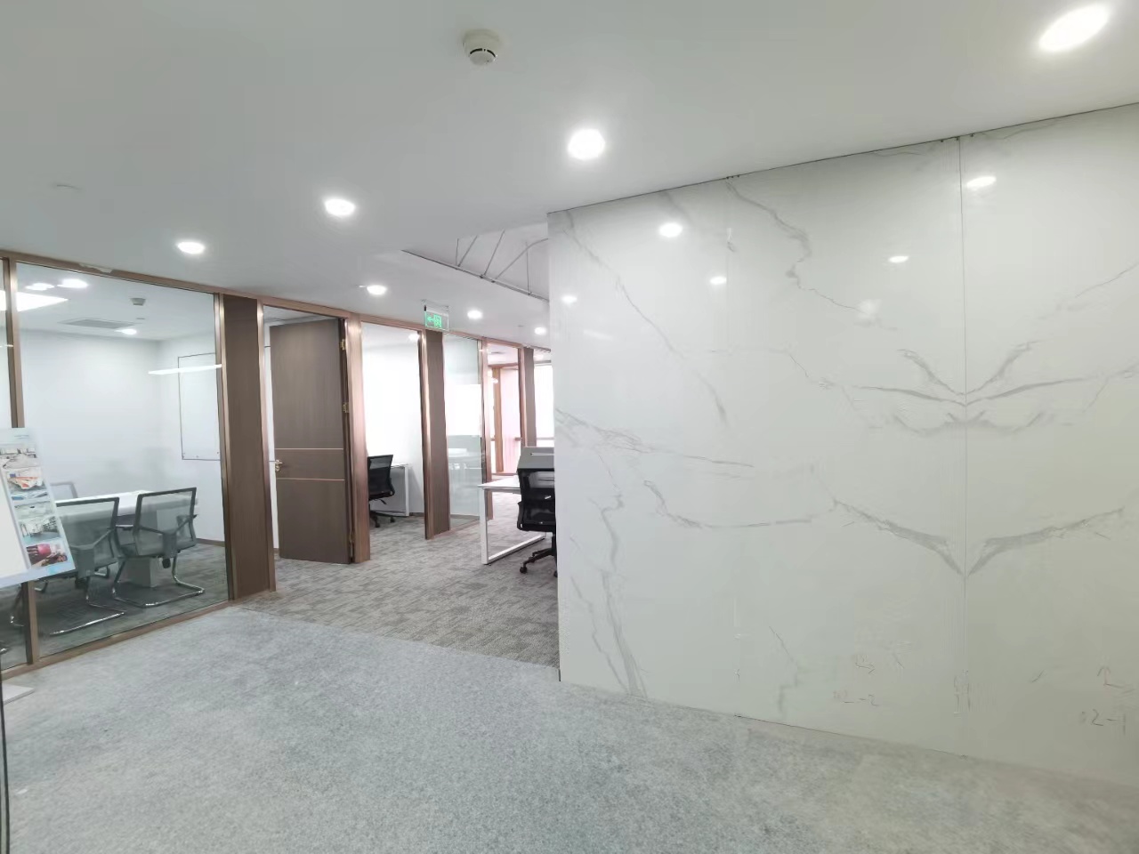 万通中心办公区域