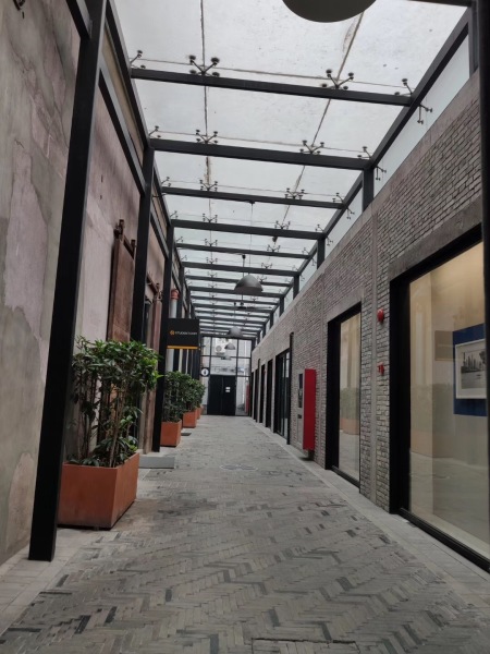 老静安 安垦创意园190平 网红打卡 一楼半复式