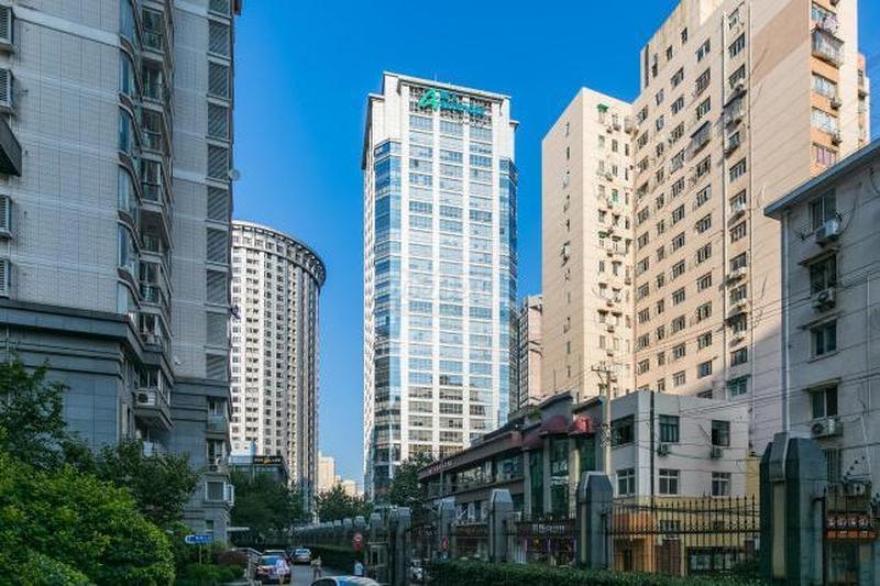 嘉汇国际大厦 精装修带家具 朝南采光好 4号线 体育场