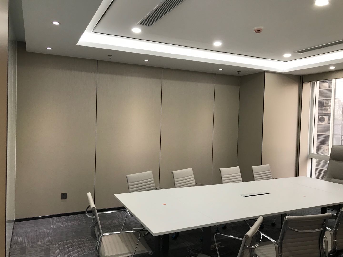 首东国际大厦办公区域