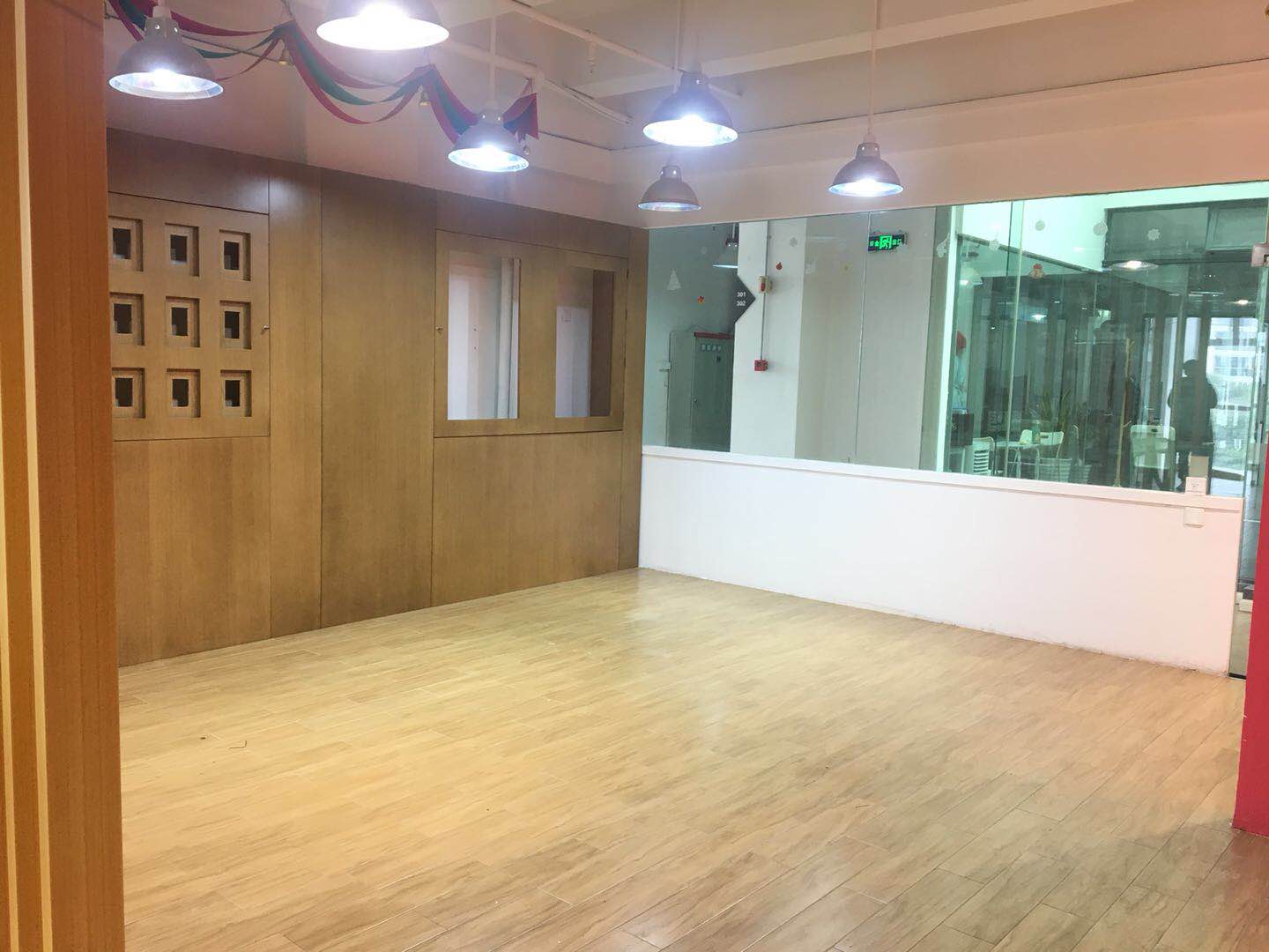 同乐坊办公区域