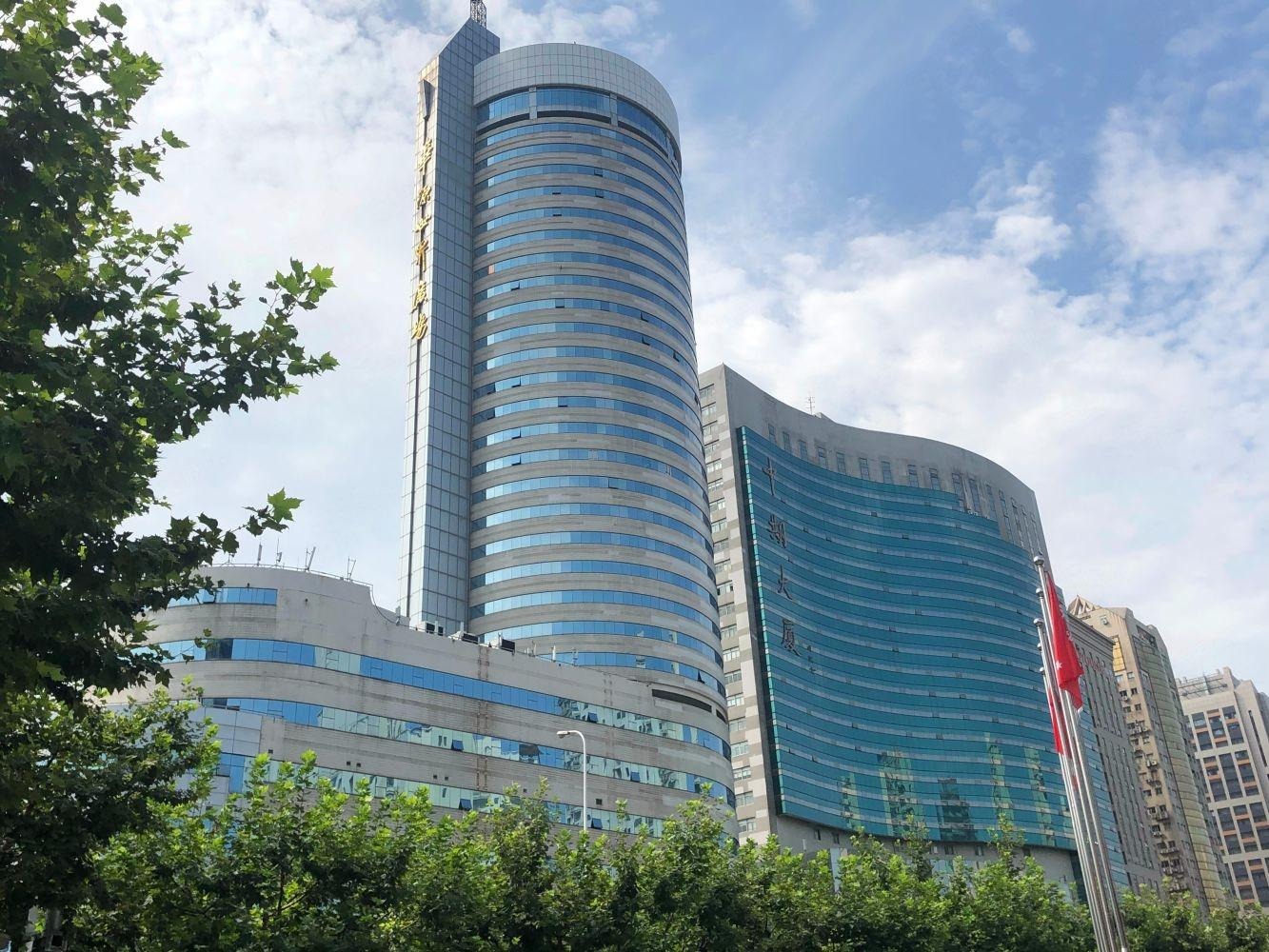 中期大厦