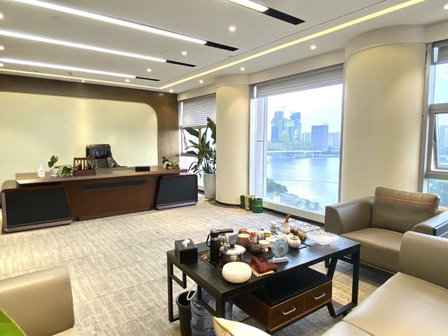 浦江国际金融广场