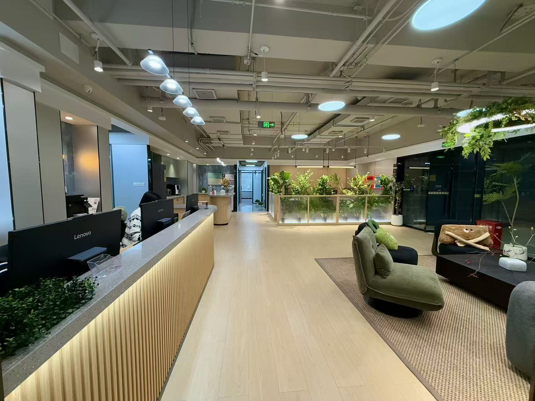 左岸工社